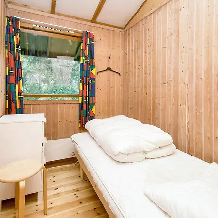 4 Person In Skibby-by Traum Skibby
